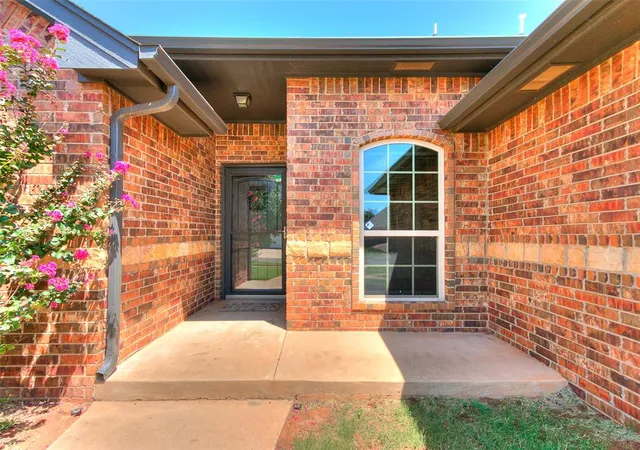 2nd image of 3225 Nw 192nd Ter, Edmond, OK 73012 | MLS# 1241788