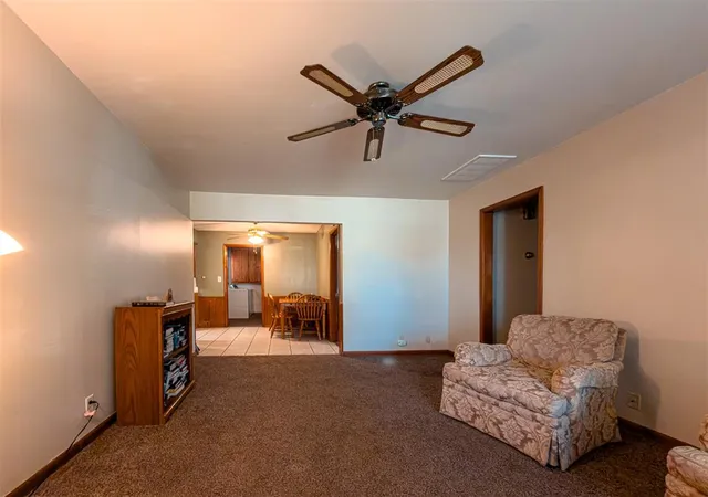 5th image of 1406 W Mississippi Ave, Chickasha, OK 73018 | MLS# 1241790