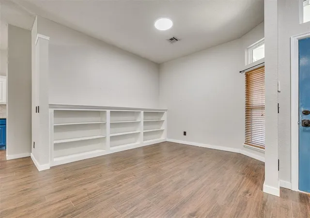 4th image of 221 Victory Dr, Norman, OK 73072 | MLS# 1241795
