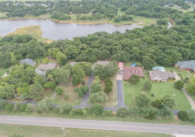 2nd image of 13974 S Broadway, Edmond, OK 73034 | MLS# 1241796