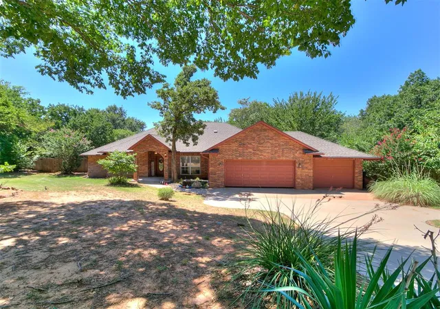 1st image of 7824 Bobwhite Trl, Jones, OK 73049 | MLS# 1241803