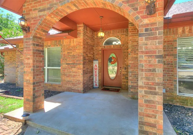 2nd image of 7824 Bobwhite Trl, Jones, OK 73049 | MLS# 1241803