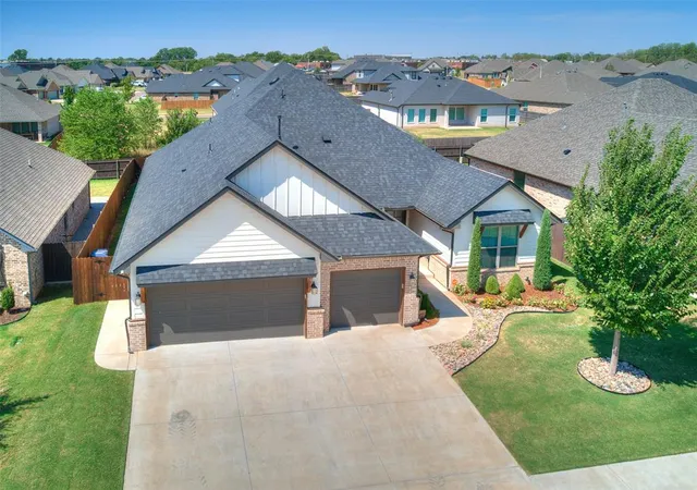 Photo 3 of Single family home for sale at 4721 Mustang Park Blvd, Mustang, OK 73064 | MLS# 1241804 | Listing updated on 2026-10-07