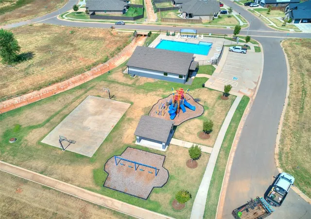 Photo 4 of Single family home for sale at 4721 Mustang Park Blvd, Mustang, OK 73064 | MLS# 1241804 | Listing updated on 2026-10-07