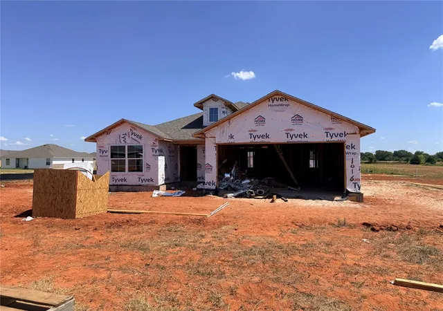 Photo 1 of Single family home for sale at 1016 S Bear Ln, Mustang, OK 73064 | MLS# 1241819 | Listing updated on 2026-10-16