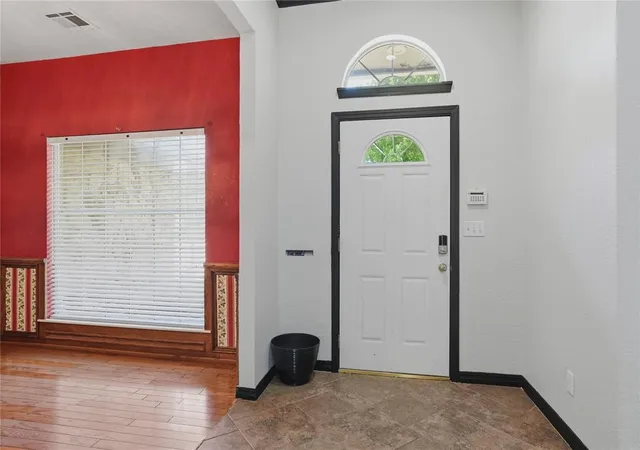 Photo 3 of Single family home for sale at 5804 NW 53rd Street, Warr Acres, OK 73122 | MLS# 1241820 | Listing updated on 2026-09-03