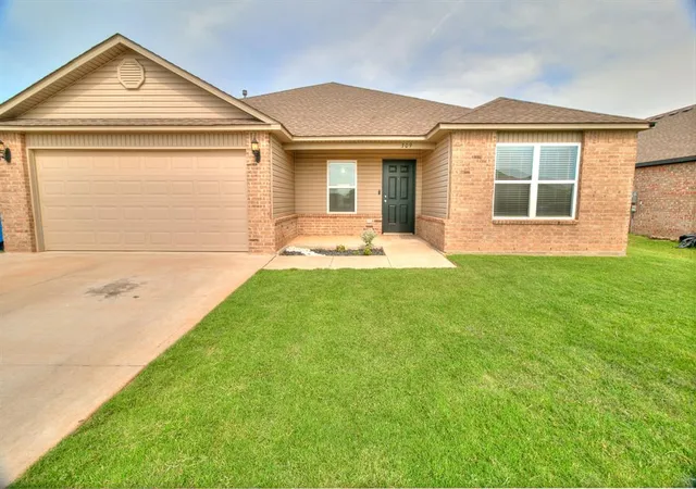 3rd image of 309 Foxtrot Ter, Newcastle, OK 73065 | MLS# 1241825