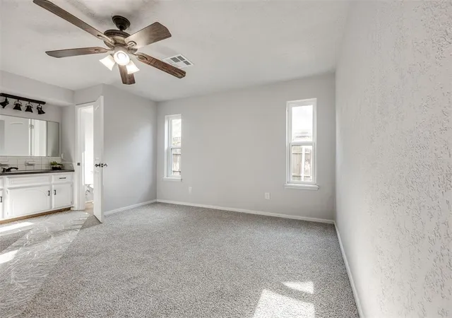 30th image of 1049 Sw 3rd St, Moore, OK 73160 | MLS# 1241829
