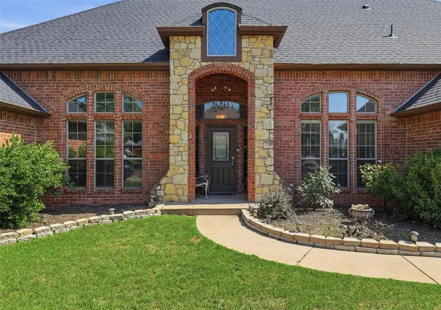 Photo 2 of Single family home for sale at 600 Nw 160th Street, Edmond, OK 73013 | MLS# 1241833 | Listing updated on 2026-07-31