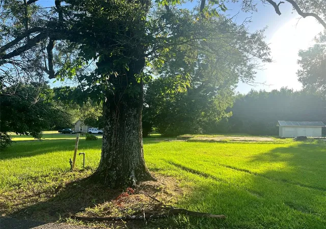 1st image of 709 Se Avenue J, Idabel, OK 74745 | MLS# 1241834