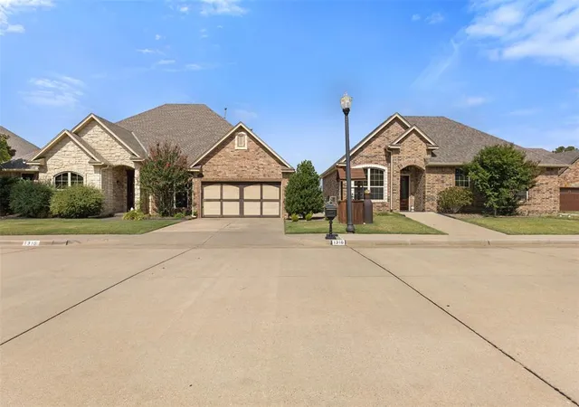 1st image of 1316 Katelyn Ct, Yukon, OK 73099 | MLS# 1241841