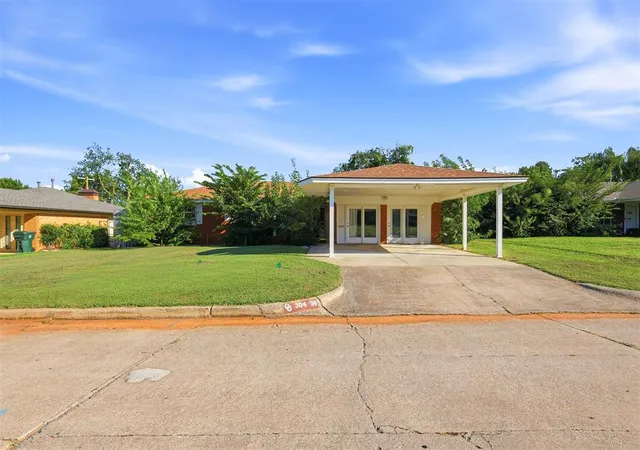 Photo 3 of Single family home for sale at 304 Country Clb Ter, Oklahoma City, OK 73110 | MLS# 1241849 | Listing updated on 2026-09-01