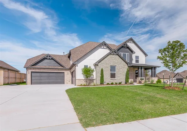 3rd image of 3901 Durango Lakes Dr, Oklahoma City, OK 73160 | MLS# 1241850