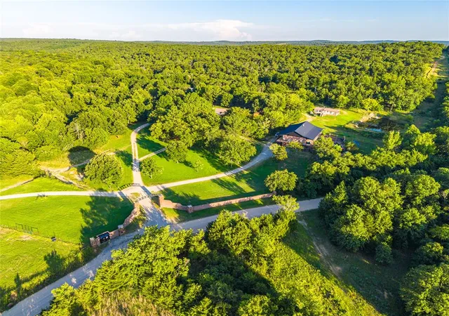 Photo 3 of Single family home for sale at 2502 North 386 Rd, Wetumka, OK 74883 | MLS# 1241858 | Listing updated on 2026-08-04