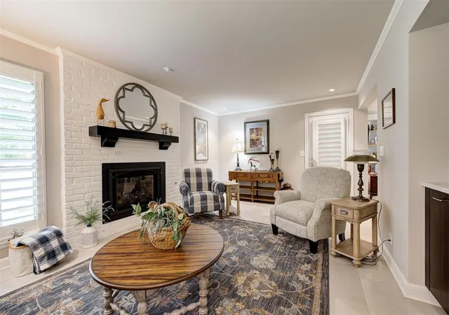 1st image of 16 Windbrook Sq, Norman, OK 73072 | MLS# 1241869