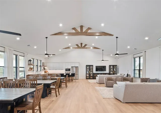 Photo 3 of Single family home for sale at 16205 Blackberry Farm Rd, Oklahoma City, OK 73013 | MLS# 1241870 | Listing updated on 2026-07-31
