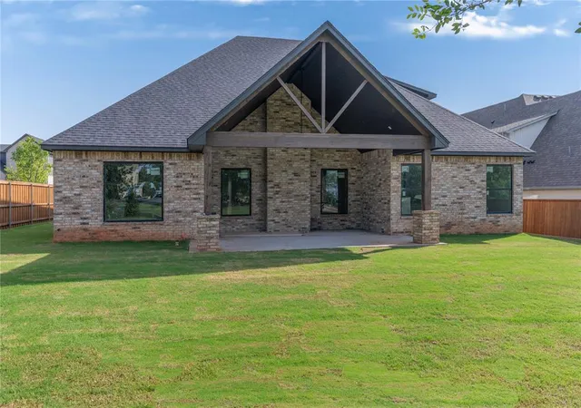 2nd image of 4208 Presley Pl, Norman, OK 73071 | MLS# 1241874