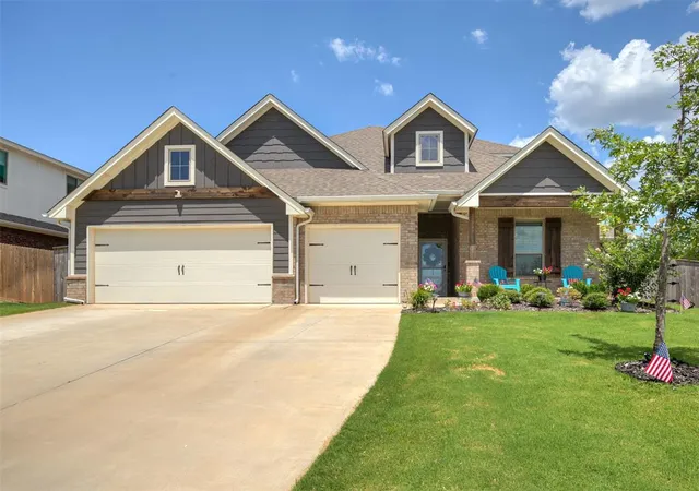 2nd image of 8433 Lambert Wy, Edmond, OK 73034 | MLS# 1241889