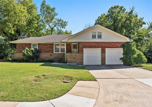 1st image of 408 Benton Rd, Edmond, OK 73034 | MLS# 1241897