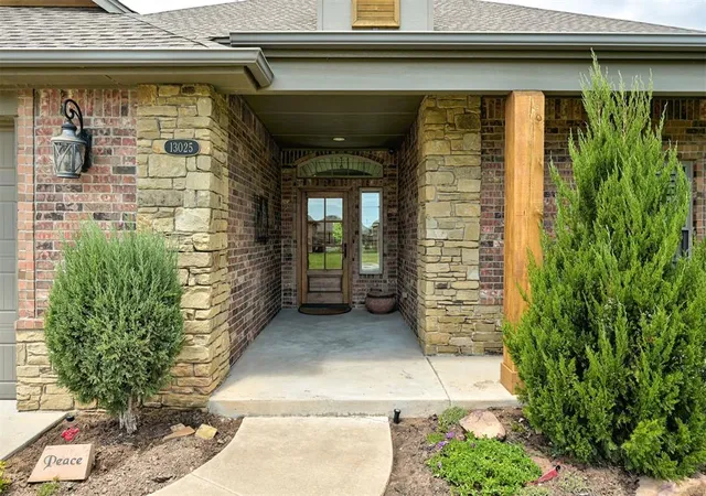 Photo 2 of Sale Pending at 13025 Jasmine Ln, Oklahoma City, OK 73142 | MLS# 1241912 | Listing updated on 2026-08-24