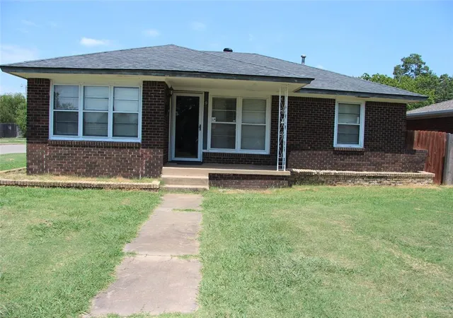Photo 1 of Sale Pending at 945 Sw 51st Street, Oklahoma City, OK 73109 | MLS# 1241924 | Listing updated on 2026-08-10