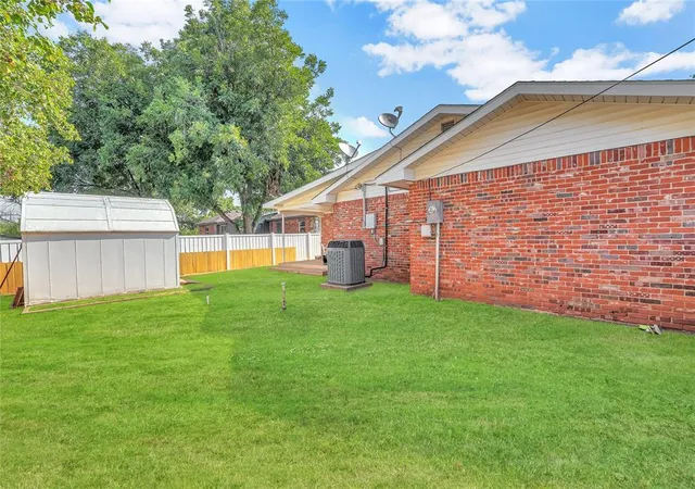 34th image of 1001 W Ash St, Hobart, OK 73651 | MLS# 1241937