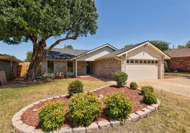 Photo 3 of Sale Pending at 8816 Aaron Dr, Oklahoma City, OK 73132 | MLS# 1241942 | Listing updated on 2026-08-05