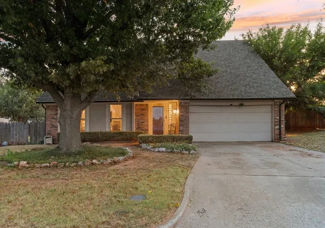 Photo 1 of Single family home for sale at 2636 Sw 98th Street, Oklahoma City, OK 73159 | MLS# 1241983 | Listing updated on 2026-08-07