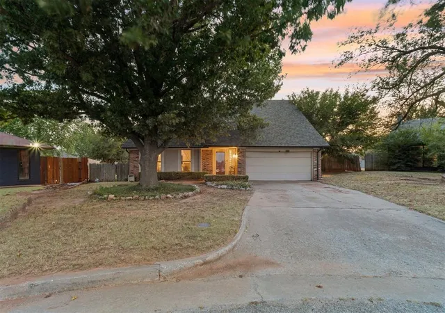 Photo 3 of Single family home for sale at 2636 Sw 98th Street, Oklahoma City, OK 73159 | MLS# 1241983 | Listing updated on 2026-08-07
