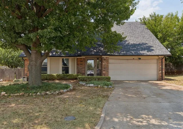 Photo 3 of Single family home for sale at 2636 SW 98th Street, Oklahoma City, OK 73159 | MLS# 1241983 | Listing updated on 2026-08-07