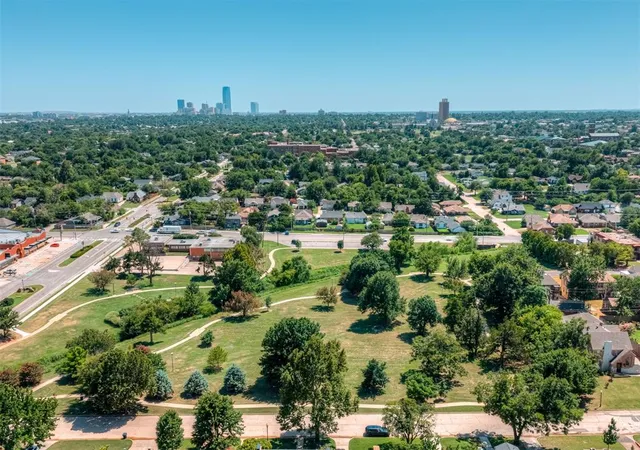 40th image of 905 Nw 37th St, Oklahoma City, OK 73118 | MLS# 1241984