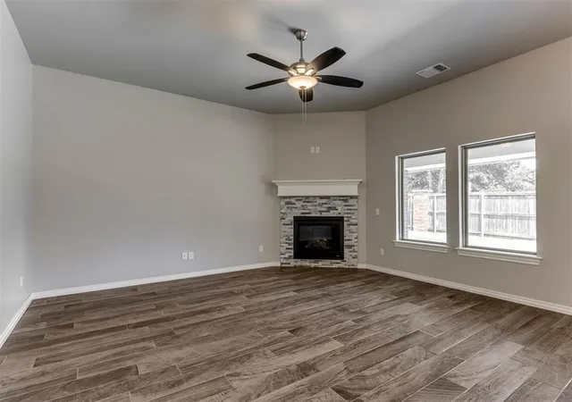 Photo 3 of Single family home for sale at 8509 Stark St, Arcadia, OK 73007 | MLS# 1241996 | Listing updated on 2026-09-08