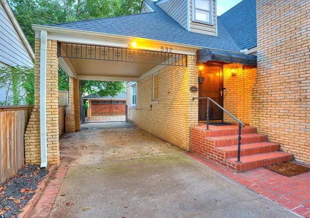 1st image of 532 Nw 40th St, Oklahoma City, OK 73118 | MLS# 1242011
