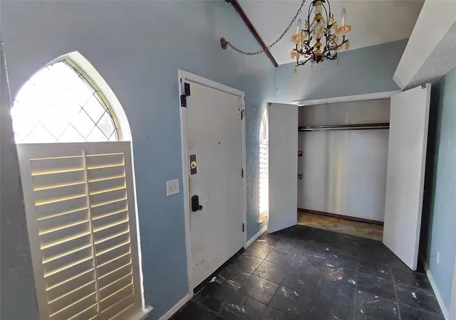 Photo 2 of Single family home for sale at 9707 Warriner Cir, Oklahoma City, OK 73162 | MLS# 1242015 | Listing updated on 2026-09-25