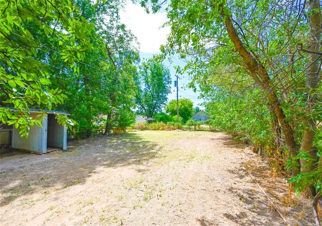 16th image of 1425 W Dakota St, Chickasha, OK 73018 | MLS# 1242016