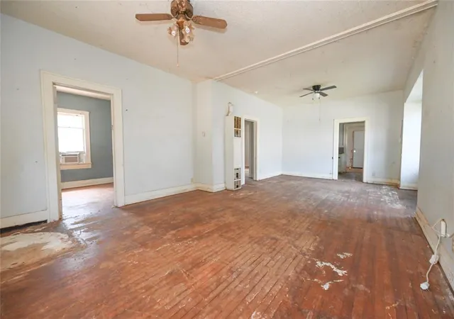 2nd image of 1425 W Dakota St, Chickasha, OK 73018 | MLS# 1242016
