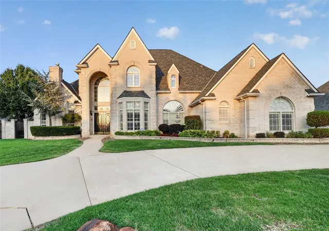 Photo 3 of Sale Pending at 12116 Long Lake Blvd, Oklahoma City, OK 73170 | MLS# 1242028 | Listing updated on 2026-08-19