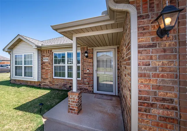 Photo 2 of Single family home for sale at 11713 Nw 131st Street, Piedmont, OK 73078 | MLS# 1242053 | Listing updated on 2026-08-03
