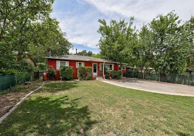 4th image of 2709 N Saint Peter Ave, Oklahoma City, OK 73141 | MLS# 1242064