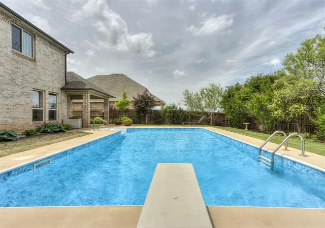 3rd image of 9633 Sw 30Th St, Oklahoma City, OK 73179 | MLS# 1242070