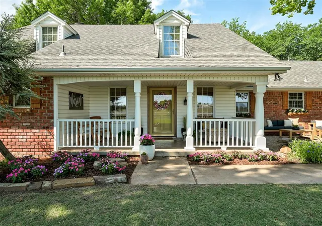 2nd image of 11250 Greenwood Dr, Piedmont, OK 73078 | MLS# 1242072