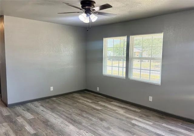 Photo 4 of Single family home for sale at 1012 N York St, Altus, OK 73521 | MLS# 1242078 | Listing updated on 2026-08-31