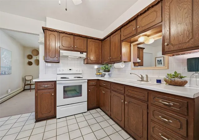 3rd image of 411 S Brookview Ln, Mustang, OK 73064 | MLS# 1242115