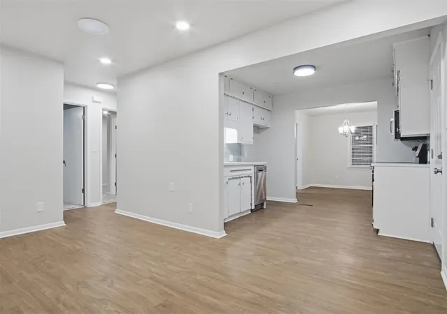 3rd image of 4312 Se 39Th St, Oklahoma City, OK 73115 | MLS# 1242127