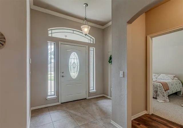 4th image of 301 E Mobile Ter, Mustang, OK 73064 | MLS# 1242129