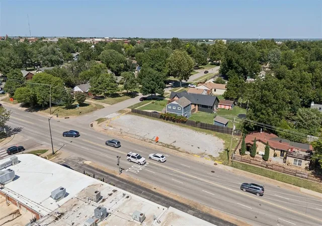 Photo 4 of Land for sale at 204 E 5th Street #E1, Edmond, OK 73034 | MLS# 1242164 | Listing updated on 2026-08-15