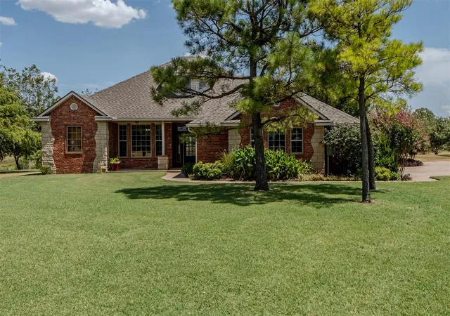 1st image of 13410 Silver Ridge Rd, Yukon, OK 73099 | MLS# 1242165