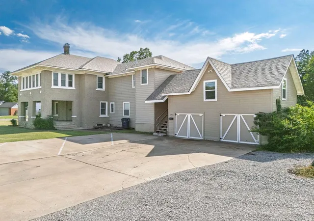2nd image of 2402 N Beard Ave, Shawnee, OK 74804 | MLS# 1242181