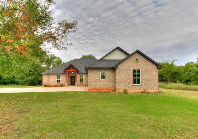 3rd image of 1030 Country Street 2941, Tuttle, OK 73089 | MLS# 1242205