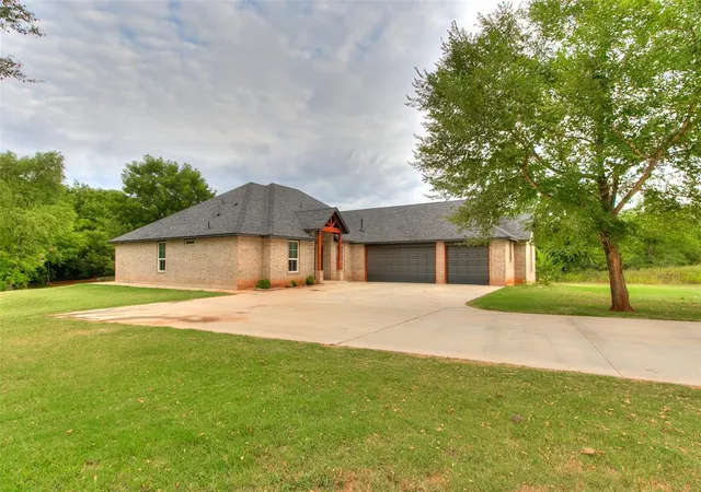 5th image of 1030 Country Street 2941, Tuttle, OK 73089 | MLS# 1242205